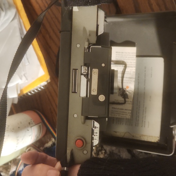 Old Kodak cameras  open and read the rest of the description for pricing.. - Picture 15 of 16